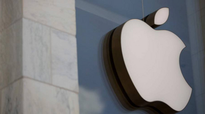 Apple suspende el regreso a la oficina y regala 1.000 USD a sus empleados